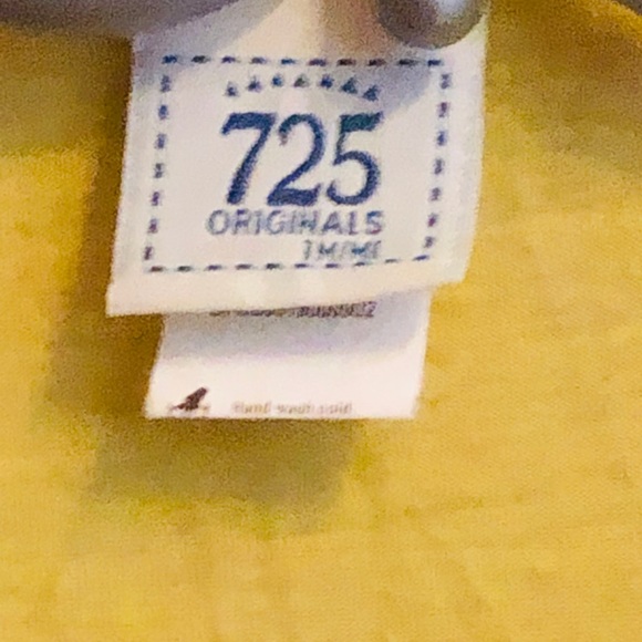 Women’s top - Picture 2 of 4